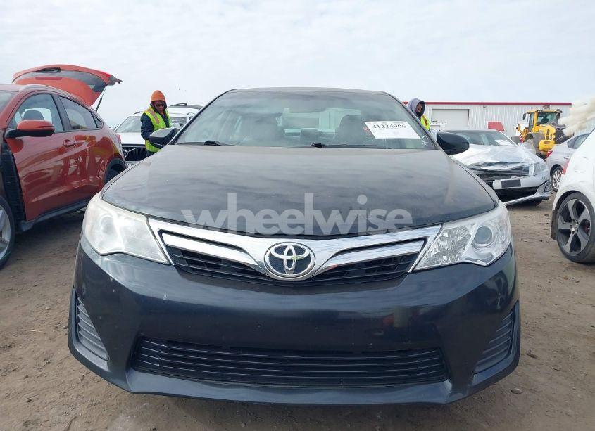 Photo 12 of 2012 Toyota Camry LE (VIN 4T4BF1FK3CR249042)