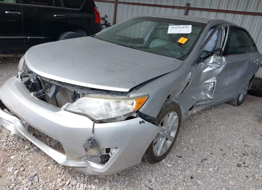 Photo 2 of 2012 Toyota Camry XLE (VIN 4T4BF1FK3CR273907)
