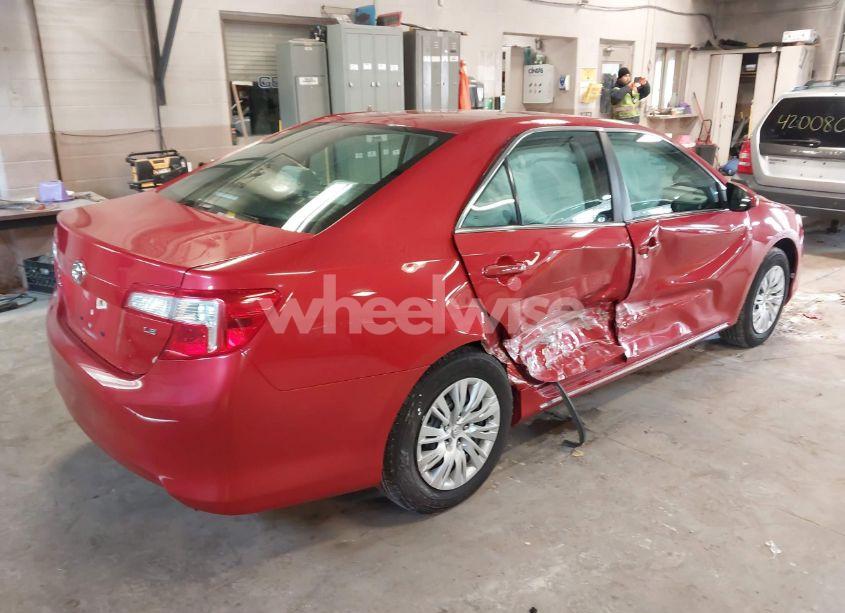 Photo 4 of 2013 Toyota Camry LE (VIN 4T4BF1FK3DR285864)