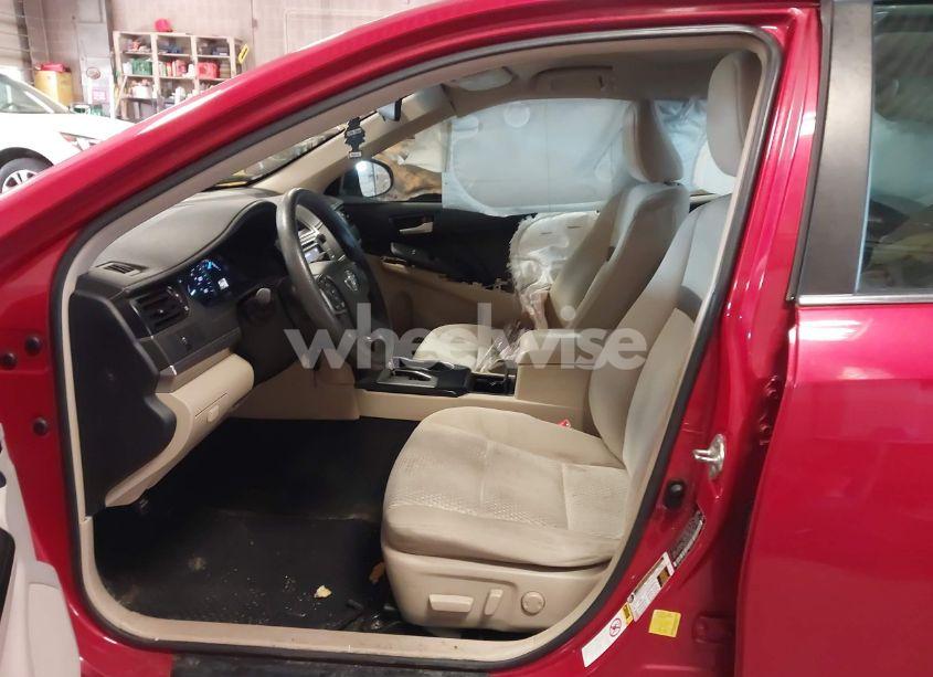 Photo 5 of 2013 Toyota Camry LE (VIN 4T4BF1FK3DR285864)