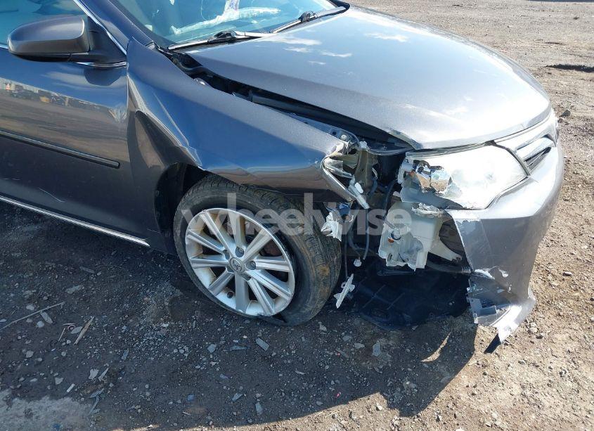 Photo 6 of 2013 Toyota Camry XLE (VIN 4T4BF1FK3DR290465)