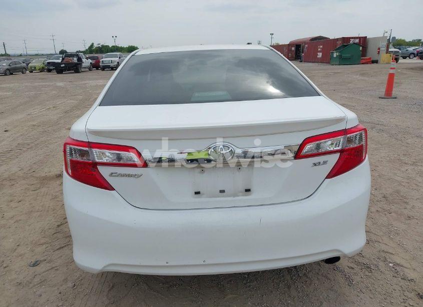 Photo 16 of 2013 Toyota Camry XLE (VIN 4T4BF1FK3DR294113)
