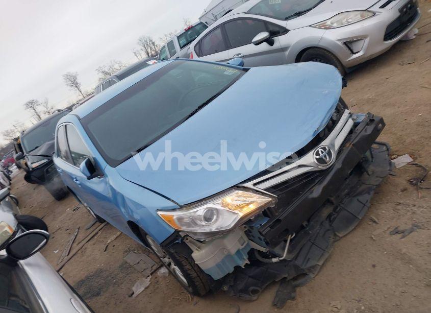 2013 Toyota Camry LE (VIN 4T4BF1FK3DR300895) main photo