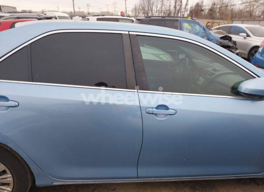 Photo 14 of 2013 Toyota Camry LE (VIN 4T4BF1FK3DR300895)