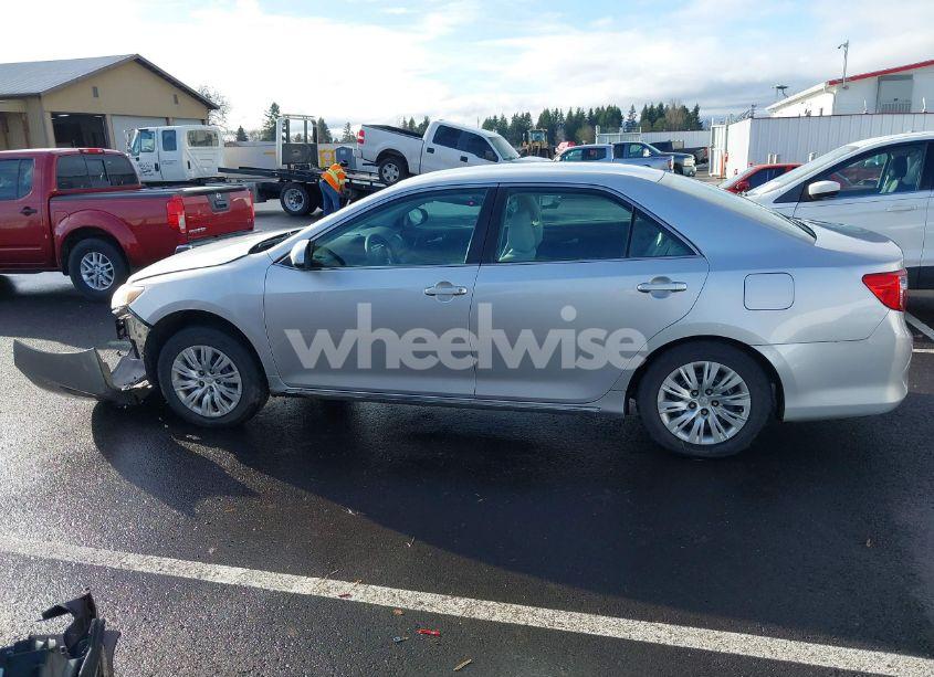 Photo 15 of 2013 Toyota Camry LE (VIN 4T4BF1FK3DR316577)