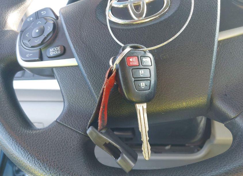 Photo 11 of 2013 Toyota Camry LE (VIN 4T4BF1FK3DR320371)