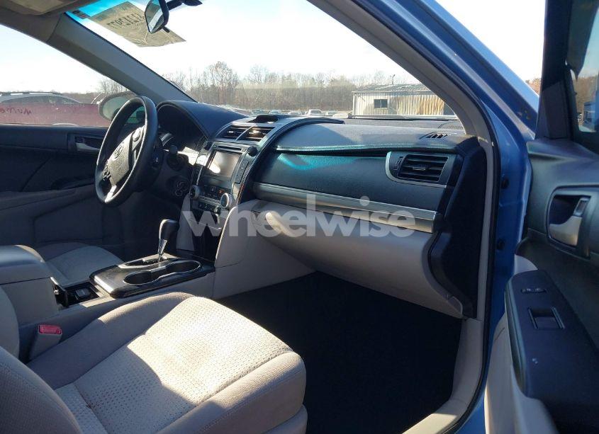 Photo 5 of 2013 Toyota Camry LE (VIN 4T4BF1FK3DR320452)