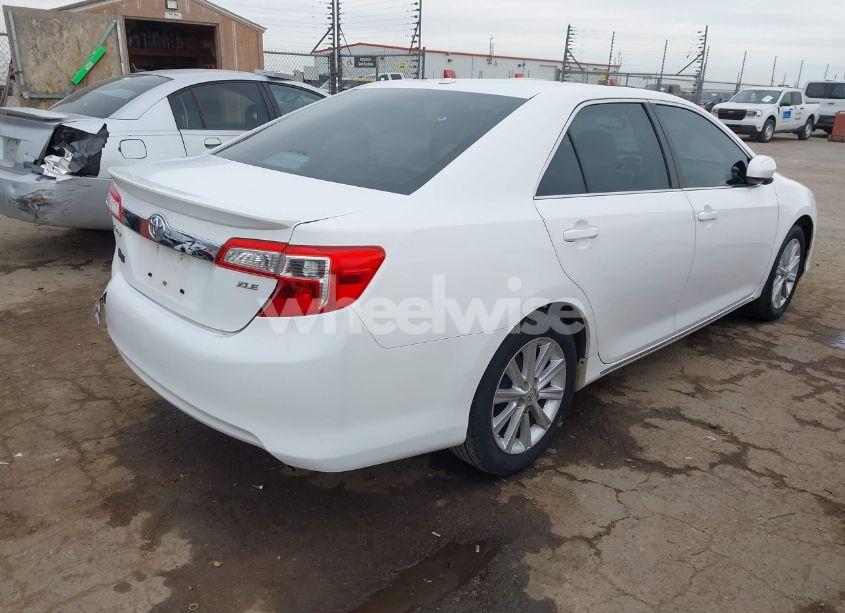 Photo 4 of 2013 Toyota Camry XLE (VIN 4T4BF1FK3DR329216)