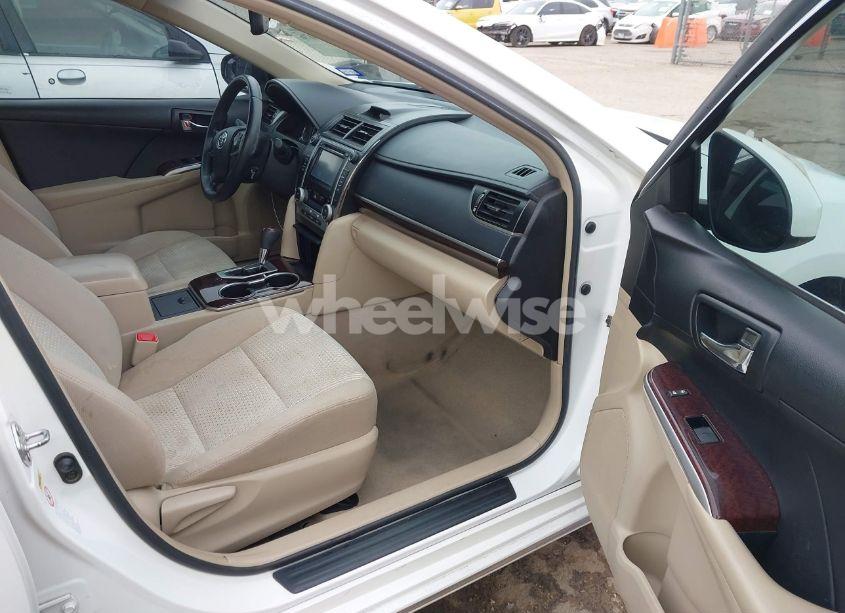 Photo 5 of 2013 Toyota Camry XLE (VIN 4T4BF1FK3DR329216)