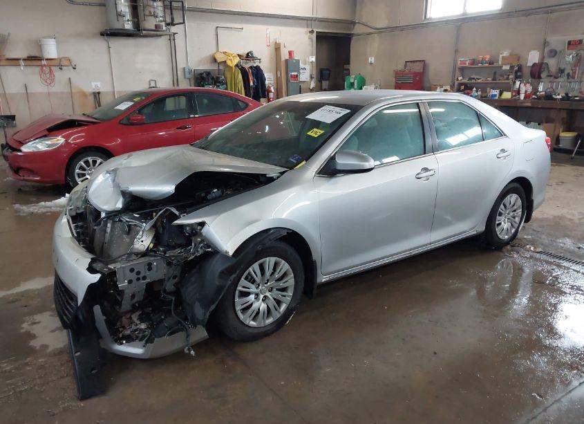 Photo 2 of 2013 Toyota Camry LE (VIN 4T4BF1FK3DR329796)
