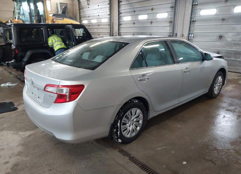 Photo 4 of 2013 Toyota Camry LE (VIN 4T4BF1FK3DR329796)