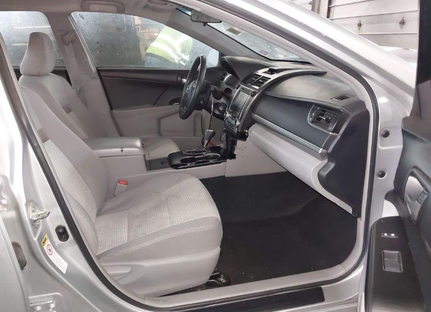 Photo 5 of 2013 Toyota Camry LE (VIN 4T4BF1FK3DR329796)