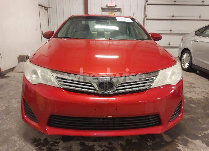 Photo 12 of 2014 Toyota Camry LE (VIN 4T4BF1FK3ER339181)