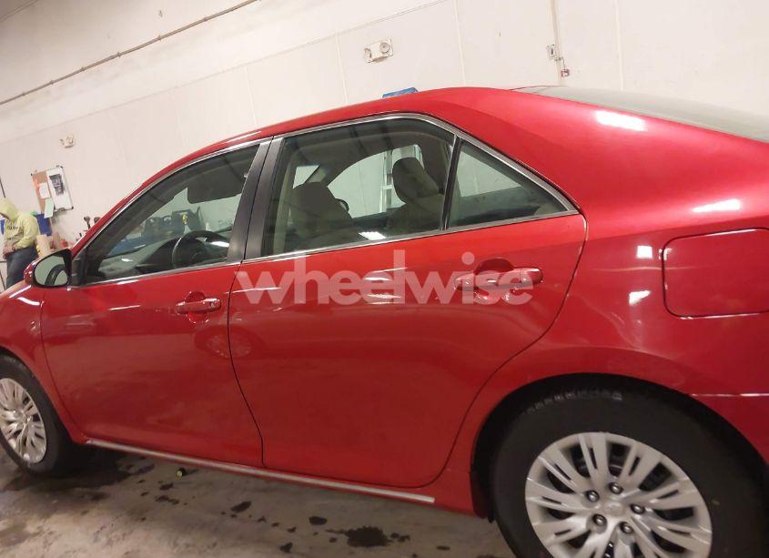 Photo 14 of 2014 Toyota Camry LE (VIN 4T4BF1FK3ER339181)