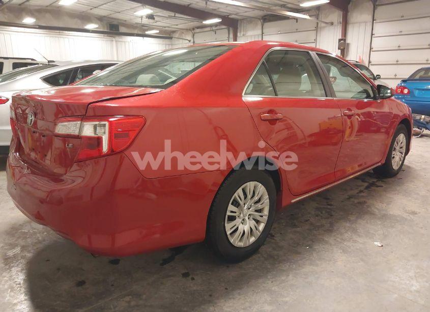 Photo 4 of 2014 Toyota Camry LE (VIN 4T4BF1FK3ER339181)