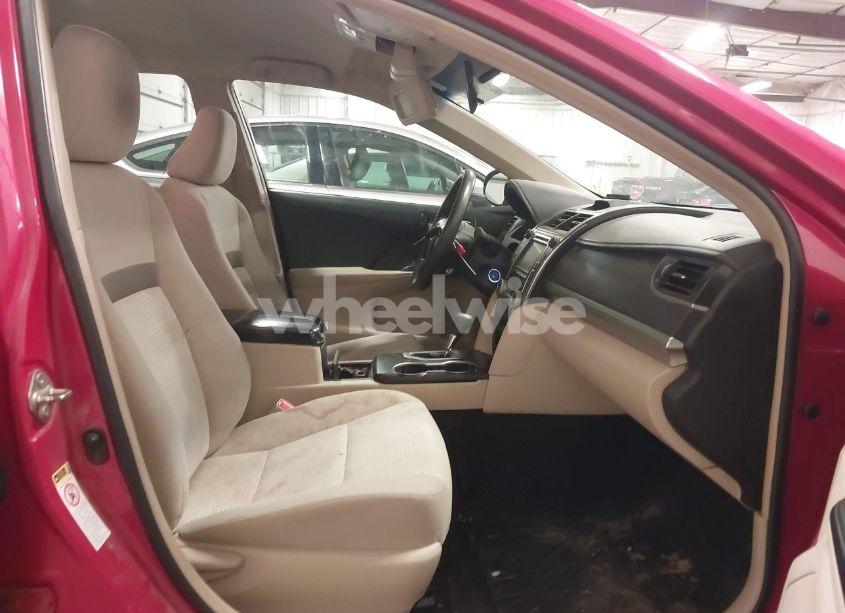 Photo 5 of 2014 Toyota Camry LE (VIN 4T4BF1FK3ER339181)