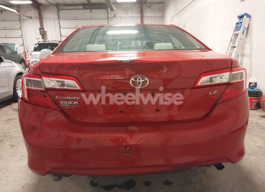 Photo 6 of 2014 Toyota Camry LE (VIN 4T4BF1FK3ER339181)