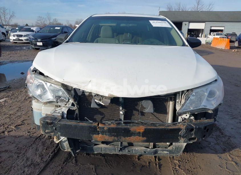 Photo 13 of 2014 Toyota Camry L (VIN 4T4BF1FK3ER359320)