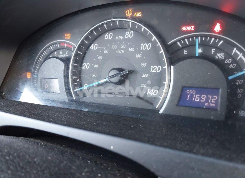 Photo 14 of 2014 Toyota Camry LE (VIN 4T4BF1FK3ER381303)