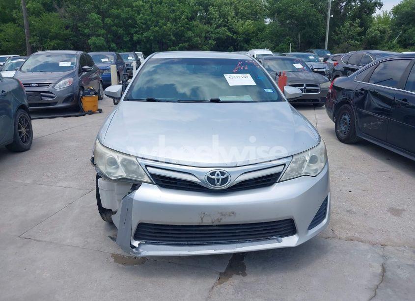 Photo 12 of 2014 Toyota Camry LE (VIN 4T4BF1FK3ER387196)