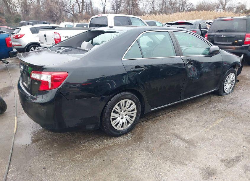 Photo 4 of 2014 Toyota Camry LE (VIN 4T4BF1FK3ER402683)