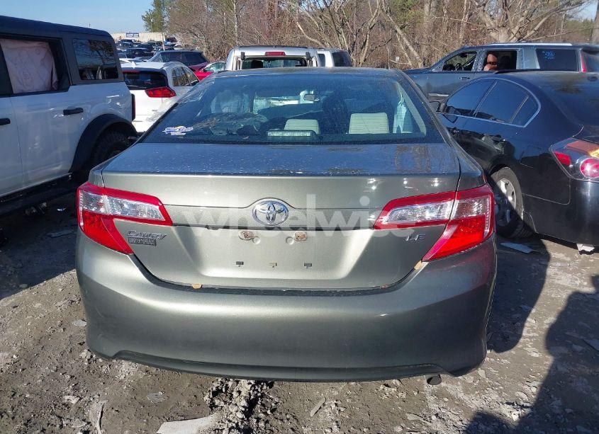 Photo 16 of 2014 Toyota Camry LE (VIN 4T4BF1FK3ER411142)