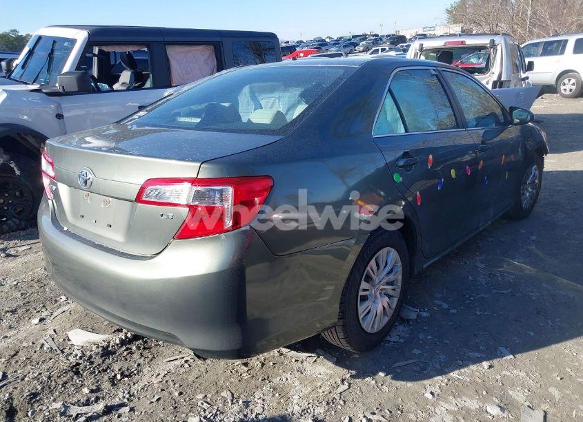 Photo 4 of 2014 Toyota Camry LE (VIN 4T4BF1FK3ER411142)