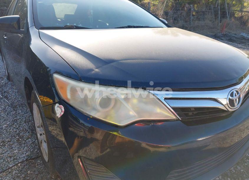 Photo 6 of 2014 Toyota Camry LE (VIN 4T4BF1FK3ER416647)