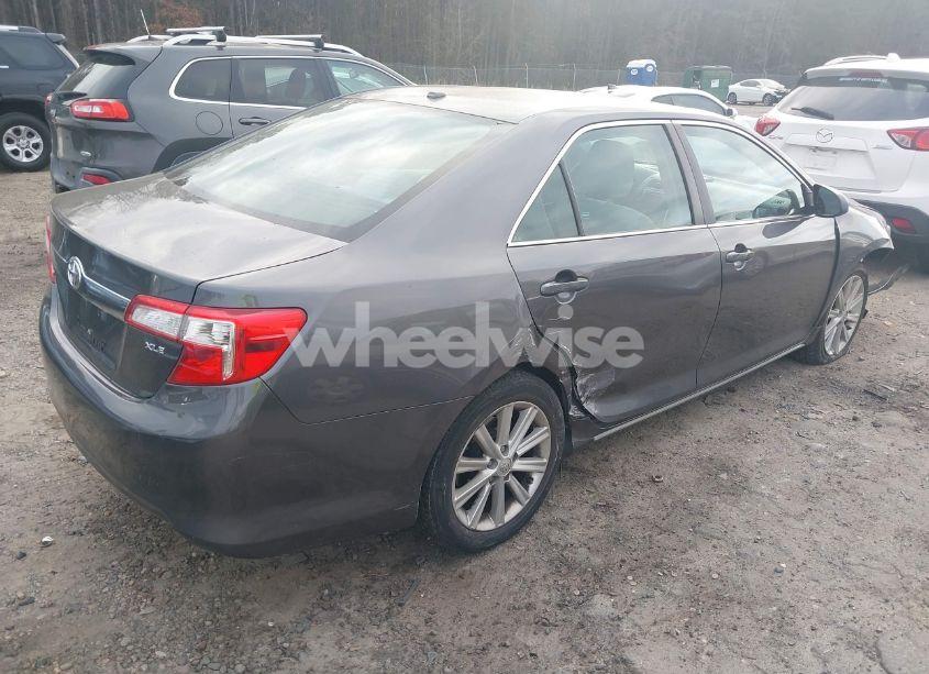 Photo 4 of 2014 Toyota Camry XLE (VIN 4T4BF1FK3ER423002)