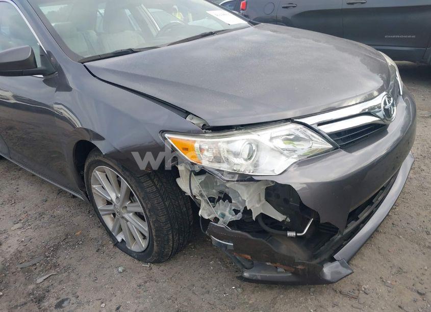 Photo 6 of 2014 Toyota Camry XLE (VIN 4T4BF1FK3ER423002)