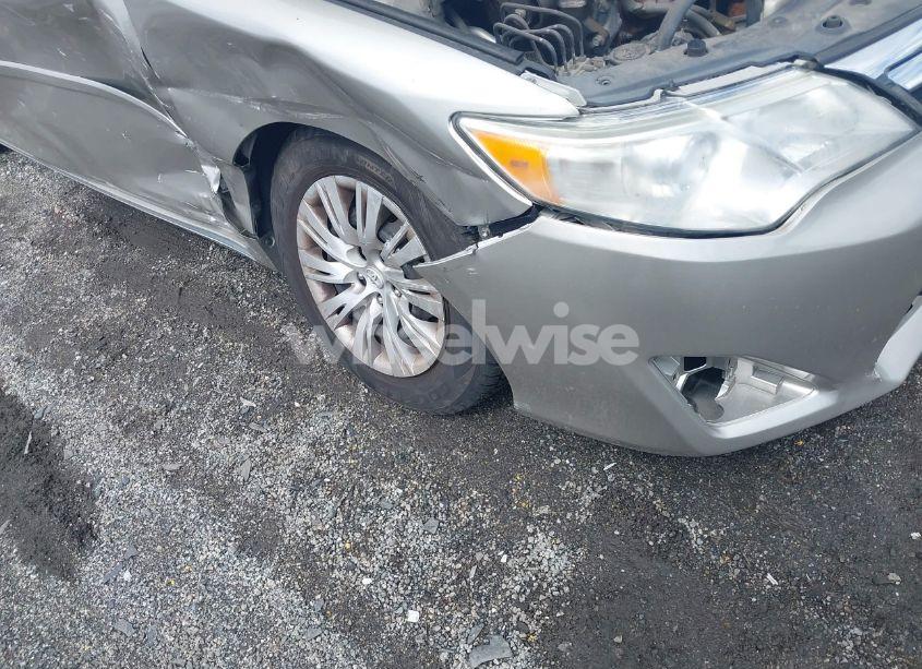 Photo 6 of 2014 Toyota Camry LE (VIN 4T4BF1FK3ER433982)