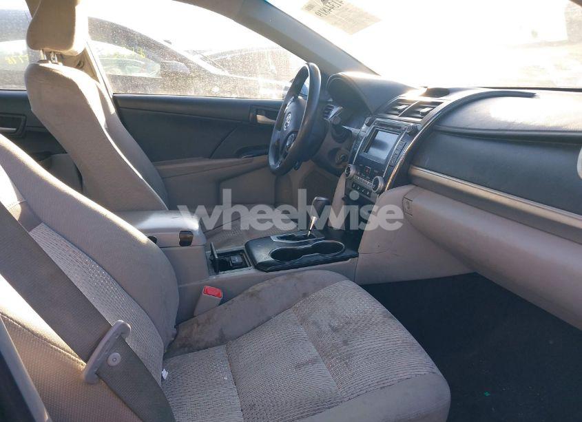 Photo 5 of 2014 Toyota Camry LE (VIN 4T4BF1FK3ER443427)