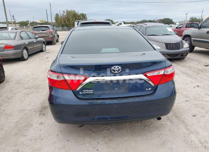 Photo 17 of 2015 Toyota Camry LE (VIN 4T4BF1FK3FR465476)