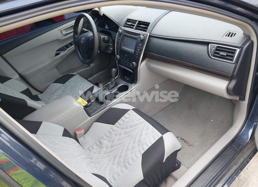 Photo 5 of 2015 Toyota Camry LE (VIN 4T4BF1FK3FR465476)