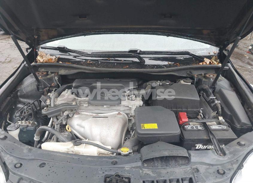 Photo 10 of 2015 Toyota Camry LE (VIN 4T4BF1FK3FR473237)
