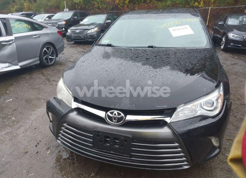 Photo 12 of 2015 Toyota Camry LE (VIN 4T4BF1FK3FR473237)
