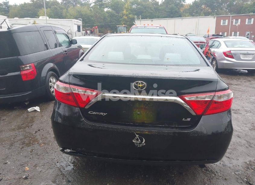 Photo 16 of 2015 Toyota Camry LE (VIN 4T4BF1FK3FR473237)