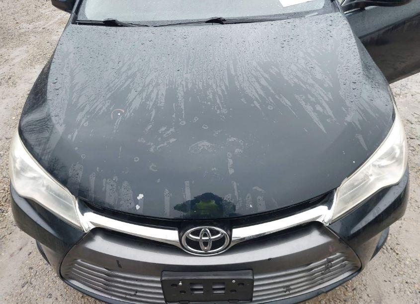 Photo 10 of 2015 Toyota Camry LE (VIN 4T4BF1FK3FR493696)