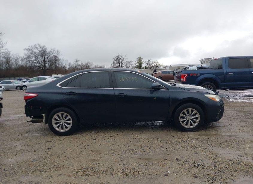 Photo 14 of 2015 Toyota Camry LE (VIN 4T4BF1FK3FR493696)