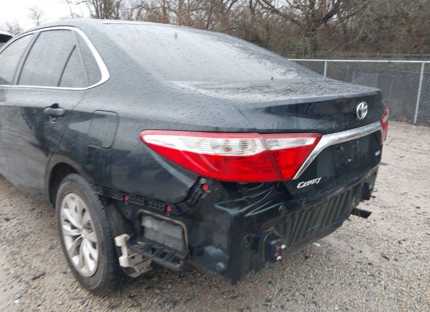 Photo 19 of 2015 Toyota Camry LE (VIN 4T4BF1FK3FR493696)