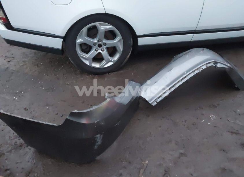 Photo 11 of 2015 Toyota Camry LE (VIN 4T4BF1FK3FR516166)