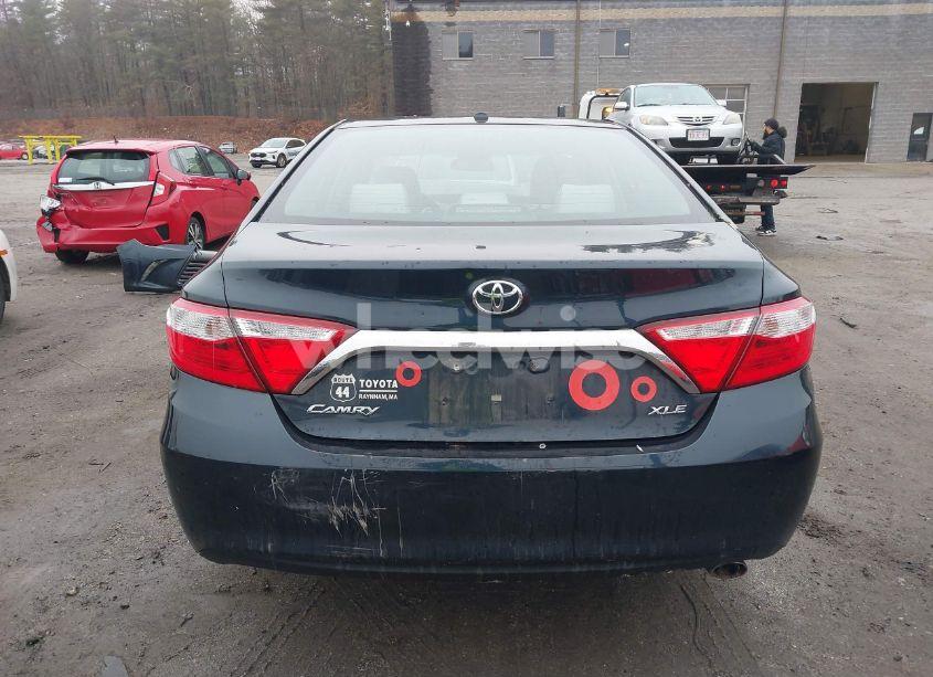 Photo 16 of 2016 Toyota Camry XLE (VIN 4T4BF1FK3GR543689)