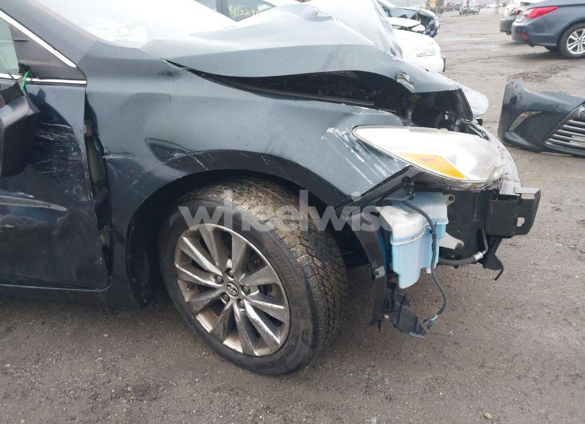 Photo 18 of 2016 Toyota Camry XLE (VIN 4T4BF1FK3GR543689)