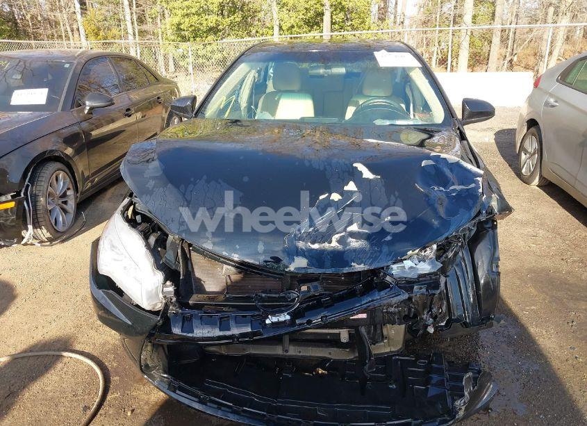 Photo 13 of 2016 Toyota Camry LE (VIN 4T4BF1FK3GR546611)