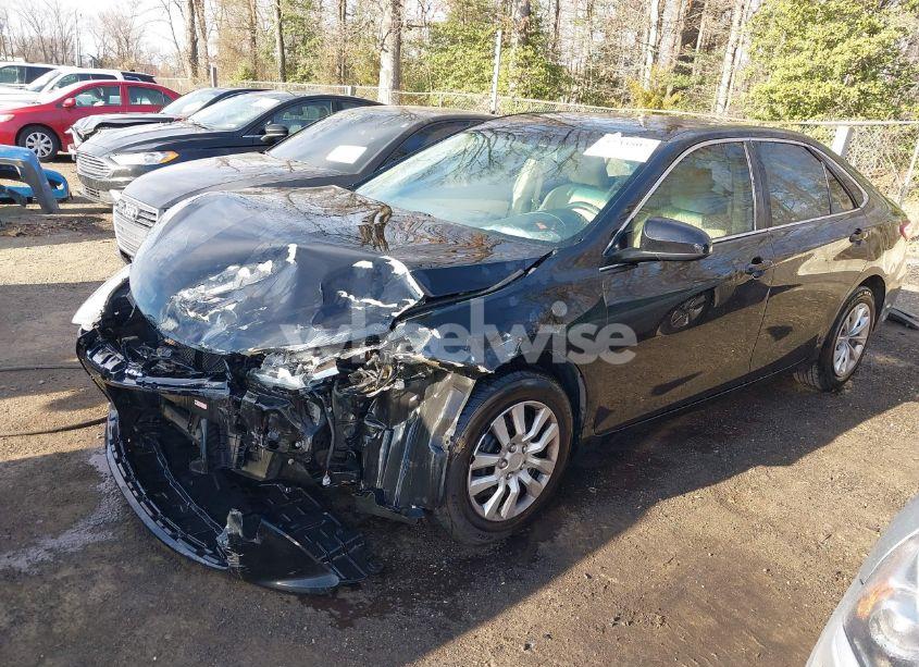 Photo 2 of 2016 Toyota Camry LE (VIN 4T4BF1FK3GR546611)