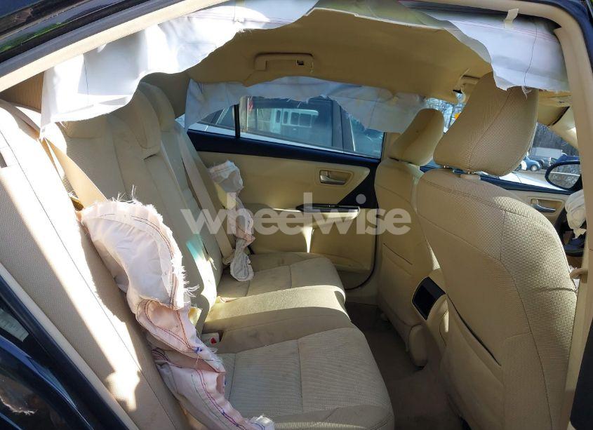 Photo 8 of 2016 Toyota Camry LE (VIN 4T4BF1FK3GR546611)