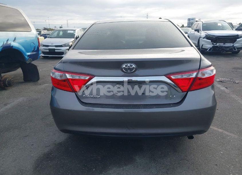 Photo 16 of 2016 Toyota Camry LE (VIN 4T4BF1FK3GR546978)