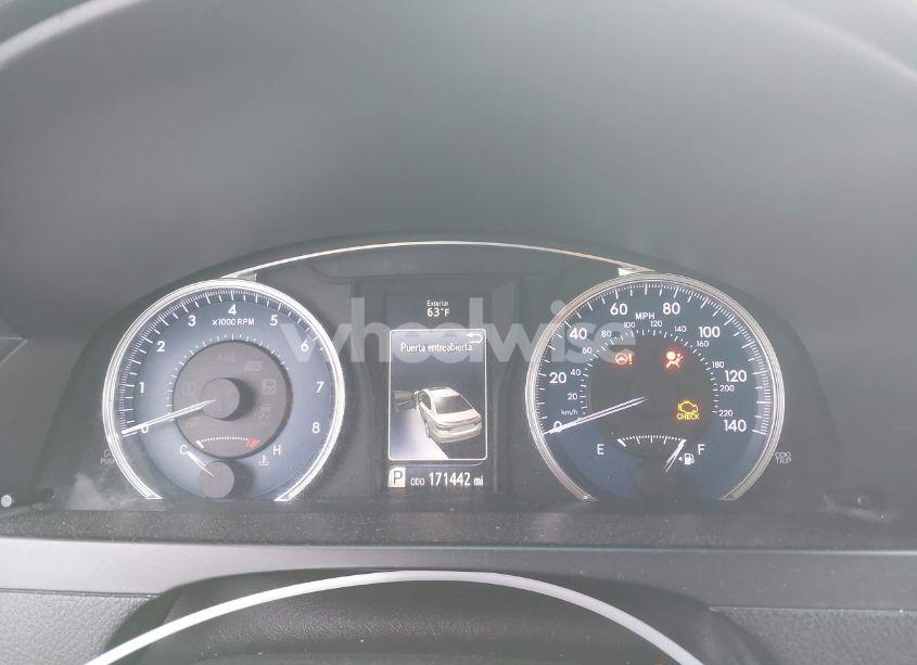 Photo 7 of 2016 Toyota Camry LE (VIN 4T4BF1FK3GR546978)