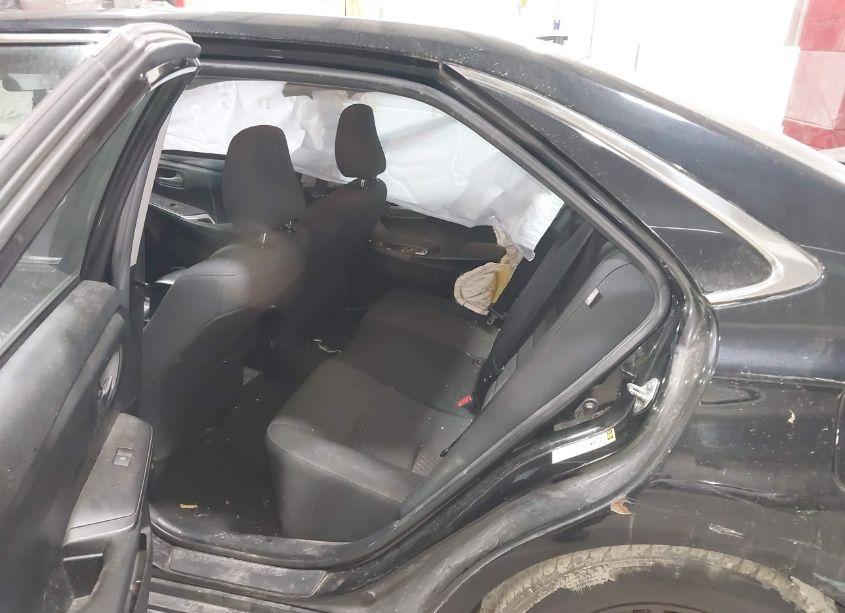 Photo 8 of 2016 Toyota Camry LE (VIN 4T4BF1FK3GR547984)