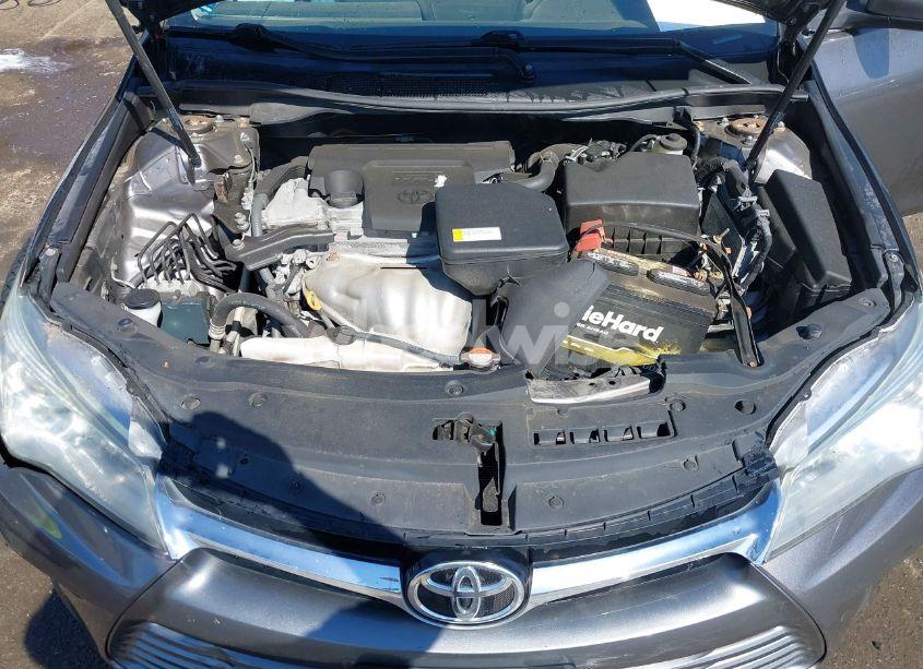 Photo 10 of 2016 Toyota Camry LE (VIN 4T4BF1FK3GR562792)